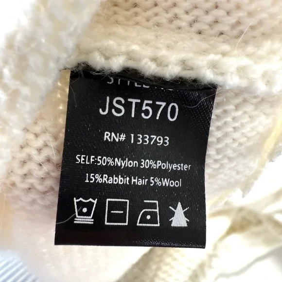 POL Genuine Angora Cream Sweater - Picture 2 of 8